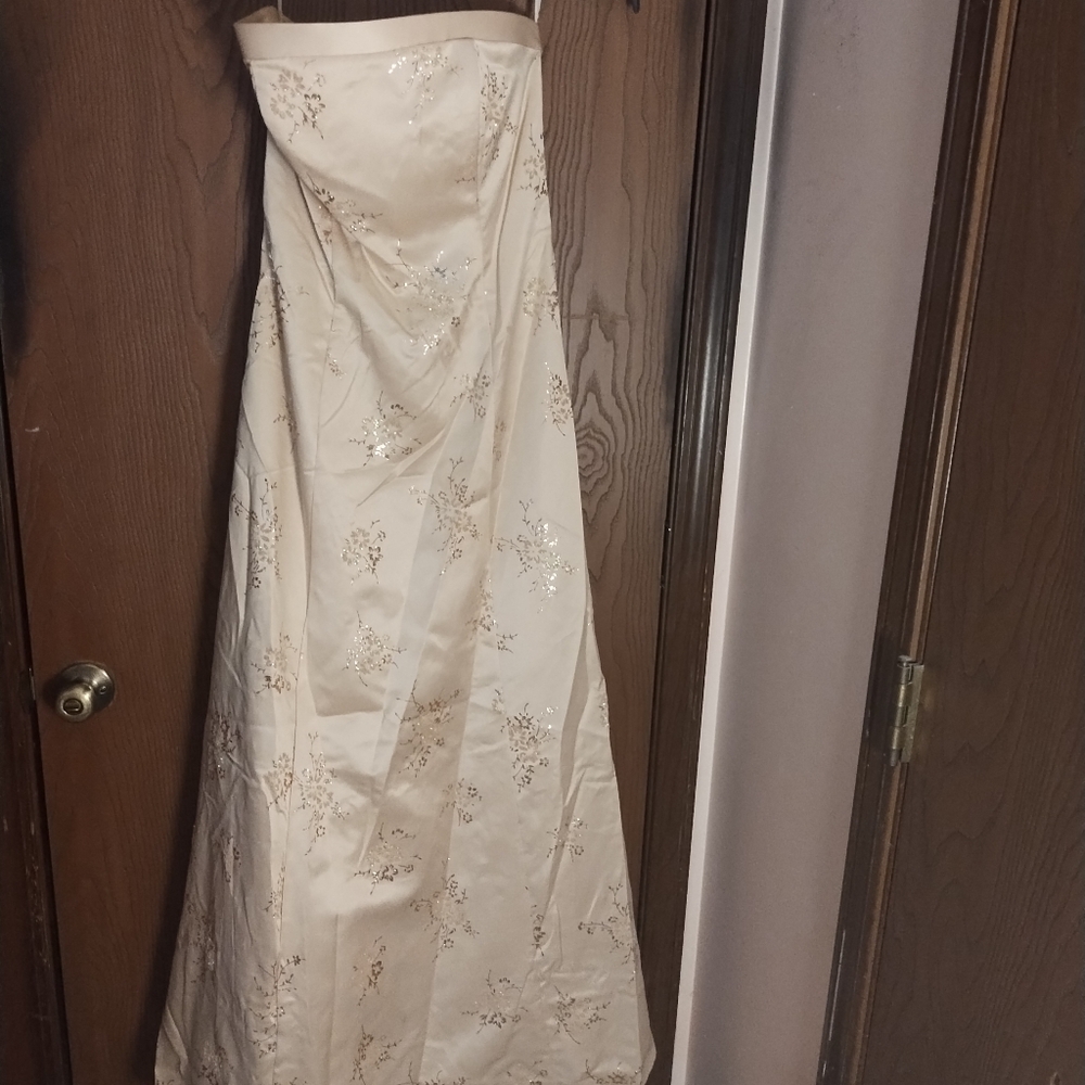 Jump Apparel brand formal gown